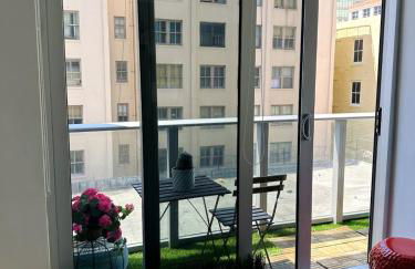 Pop Art Sunlit Apartment Prime Miami Pool Free Parking - Foto 10