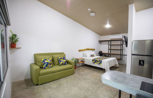 Nomad Living CR - Photo 26