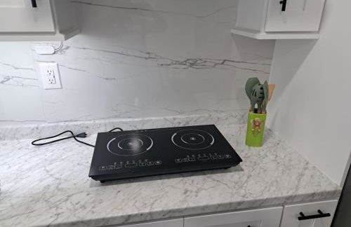 Country Blue Getaway by the Ranch Fields - Foto 21