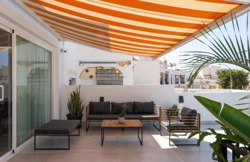 Designer loft with pool, with gigantic terrace and private parking & in the city centre - Foto 62