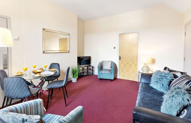 Granville Apartments - Photo 15