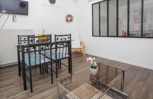 Cosy T2 avec Parking 3 min de la Gare - Foto 13