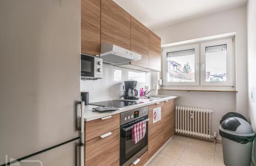 Voll ausgestattete Apartments mit Einzelbetten - Küche - WLAN - PKW-Parkplatz - Foto 2