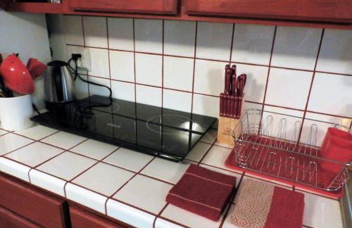 NEW CHARMING 2 BEDROOMS UNIT CLOSE TO EVERYTHING - Foto 29