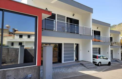 E - Beautiful 2 bedroom Terraced Home - Foto 3