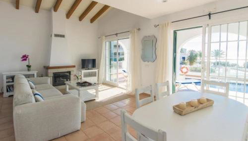 Villa Anita - Photo 1