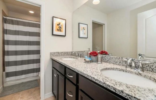 Beautiful 6 Bedroom Home With Private Pool and Game Room Ww1508 - Foto 19