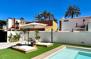 Serena Villa - Photo 1