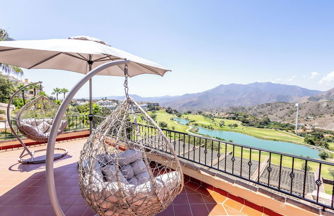 Stunning Golf Villa With Pool and Stunning Views - Foto 23