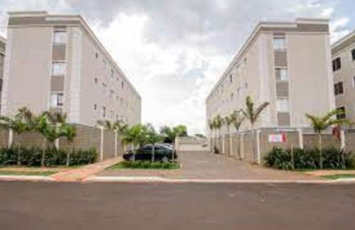 Apto Próximo ao HC UFU e Faculdades de Medicina e Odonto B01 - Foto 13