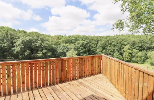 The View - Peaceful Duplex Apartment with Views, Parking & Wifi - Foto 22