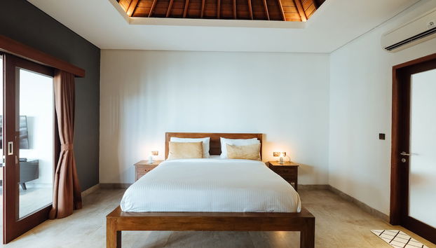 Villa Clove Cemagi - Foto 5, Habitación