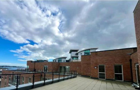 Poole Quay Seaside Escape-free parking 3 mins away - Photo 24