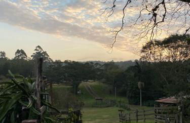 Cabana Araucária em meio à natureza - Foto 22