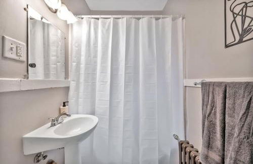 3rd Floor 2BD near DPAC, Duke, and Hospital - Foto 22