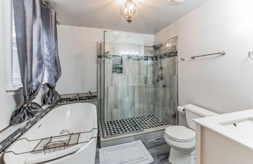 Mins to Graceland Secluded Rambling Ranch Style Home - Foto 25