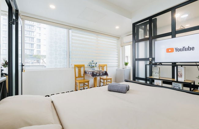 COSY HOUSE-CENTER'S TAY HO - Photo 26