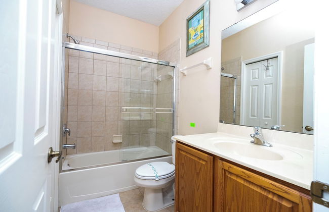 Stunning 5 Bd Home w Pool Close to Disney 7420 - Foto 15