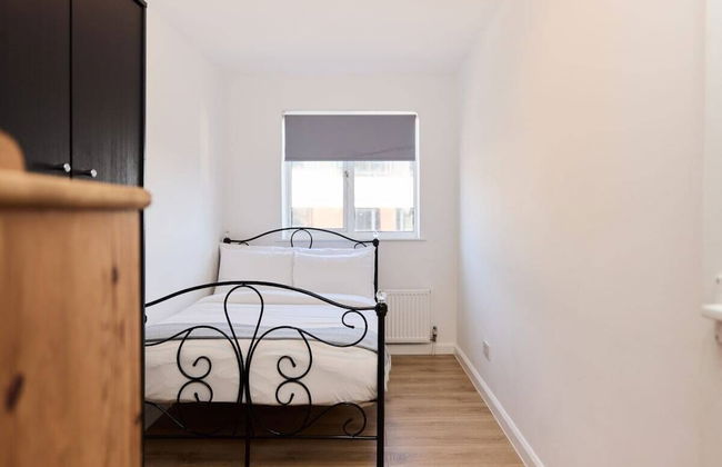The West Hampstead Base - Central 2bdr Apartment - Photo 4
