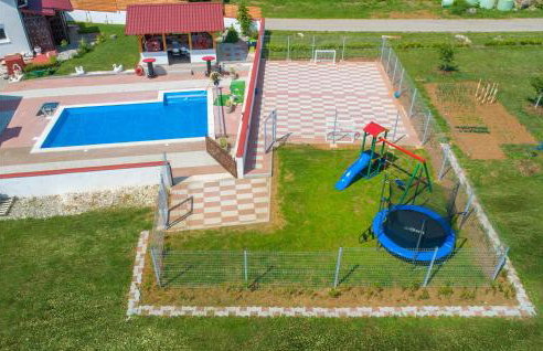 Stunning Home In Gospic With Sauna - Foto 27