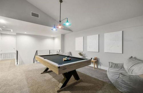 Modern and lux 4B House with Office 20 min to DT - Foto 40