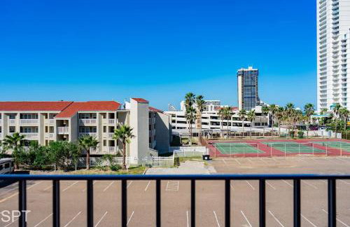 Luxe 1 Bedroom House with Pool - Gulfview II unit 410 - Photo 82