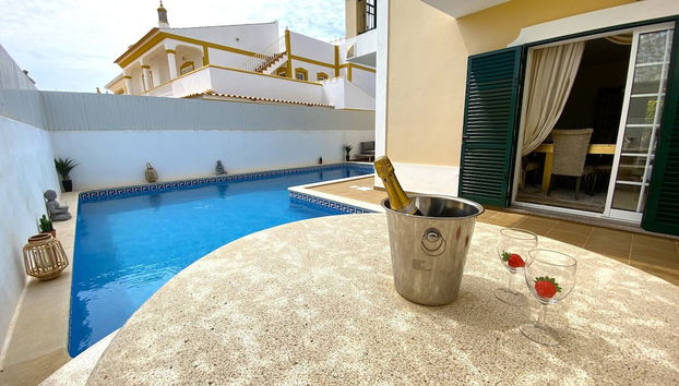 Pêra Amazing Villa With Pool by Homing - Foto 2, Imagen principal