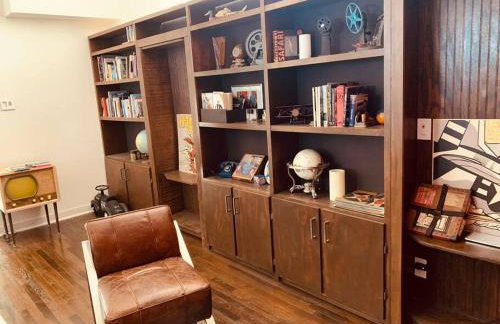 Luxe in Hollywood Hills- modern oasis, pool 5 min to Sunset - Foto 23