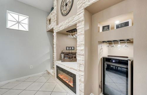 Game Room, Pool and Spa Disney Area Getaway! - Foto 9