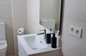 Apartamentos Maria Cristina con parking privado gratis - Foto 40