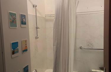 Ligurisches Rustico, umgeben von Olivenhainen am Dorfrand - Foto 15