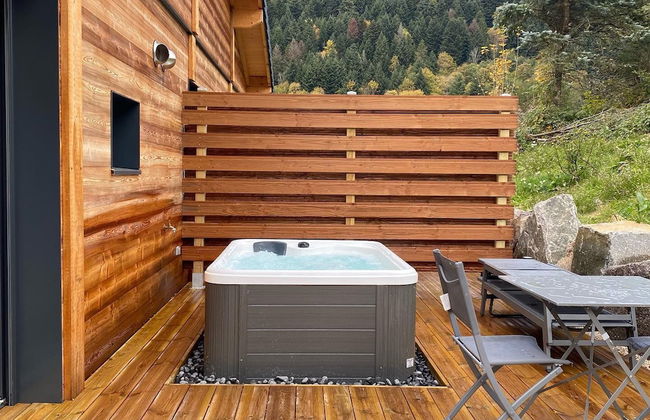 Chalets Perce Neige & Jacuzzi privatif - Photo 3