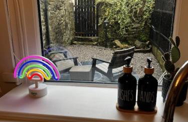 Delightful 1 Bedroom Cottage - Foto 2