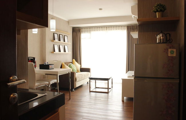 Classic 2BR Apartment At Gateway Pasteur near Exit Toll - Foto 1