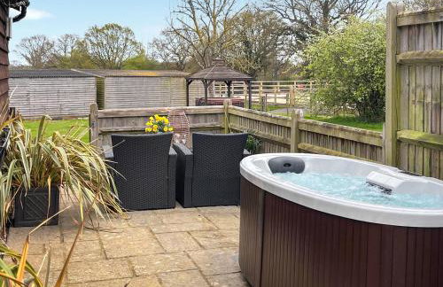 Stag Lodge - Photo 1