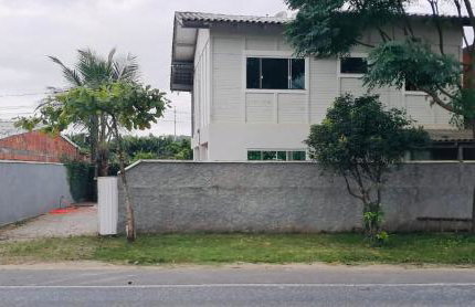 Furnished house with pool and air conditioning - Foto 8