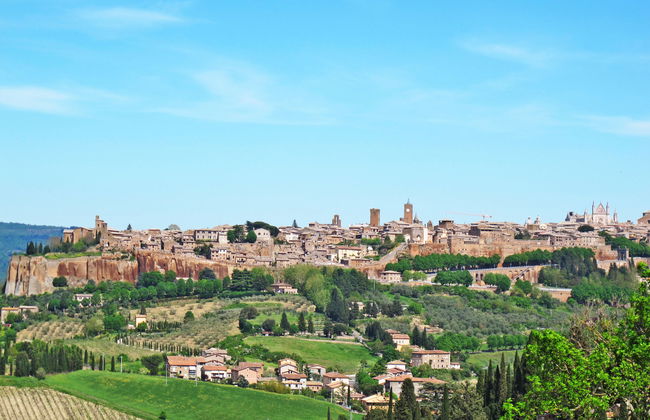 2 bedroom Apartment in Allerona with swimming pool and garden - Photo 27