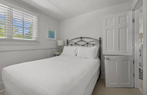 Whispering Arbor by Juniper Holiday + Home - Foto 21