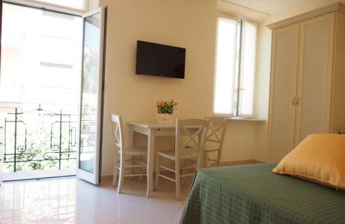 Lido Resort - Photo 28