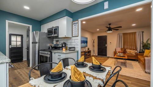 Close to airport* Pets*Fenced yard*A/C & Fast WIFI - Photo 5