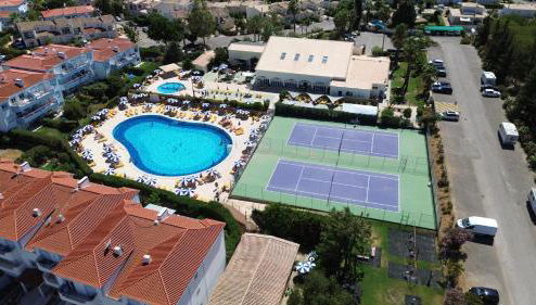 Oasis park 2 bedroom top floor Apartment AT72 - Foto 1