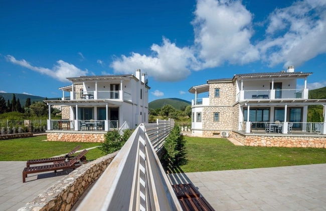 White Villas - Photo 43