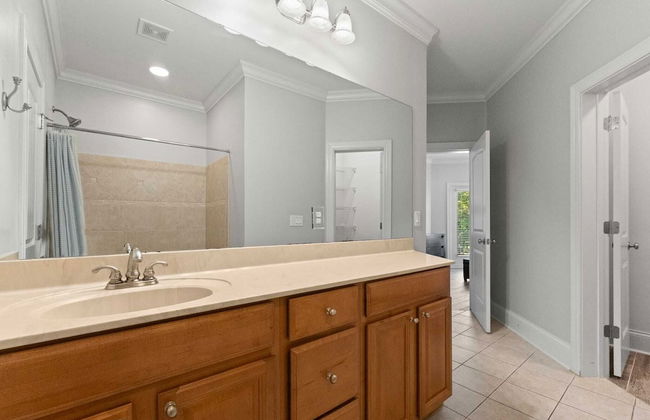 Lakefront 6bdr, Priv Dock, Game Room, Firepit Jake's Lake House by Avantstay - Foto 44