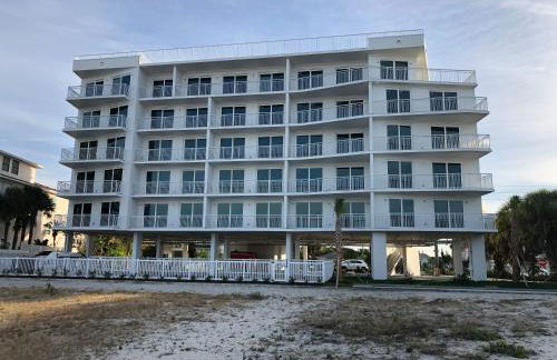 Provident Oceana Beachfront Suites - Foto 49