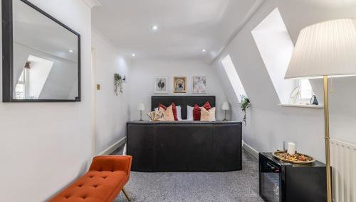 Charming 3-Bedroom London Townhouse Balcony - Foto 5