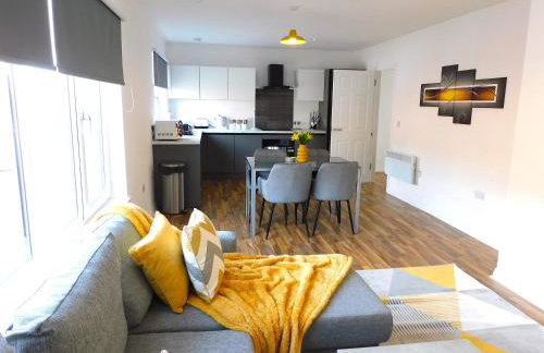 Newly refurbished 2 bedroom apartment close to station and local amenities - Foto 4