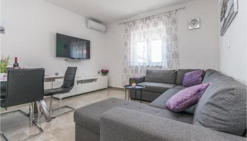 Awesome Apartment In Gornje Rastane - Foto 4