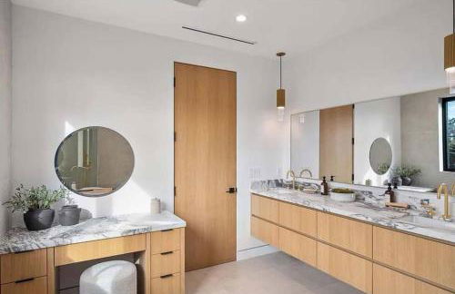 Stunning 5BR in Studio City W. Pool, and Jacuzzi - Foto 31