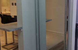 Dream101, Luxury 2 Bedroom apartment - free parking - Foto 13