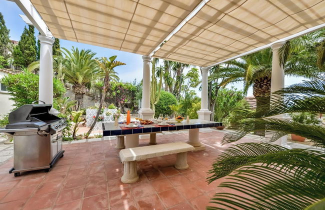 4bed Villa Sleeps 8- Pool, Garden, Bbq, Near Beach - Foto 41